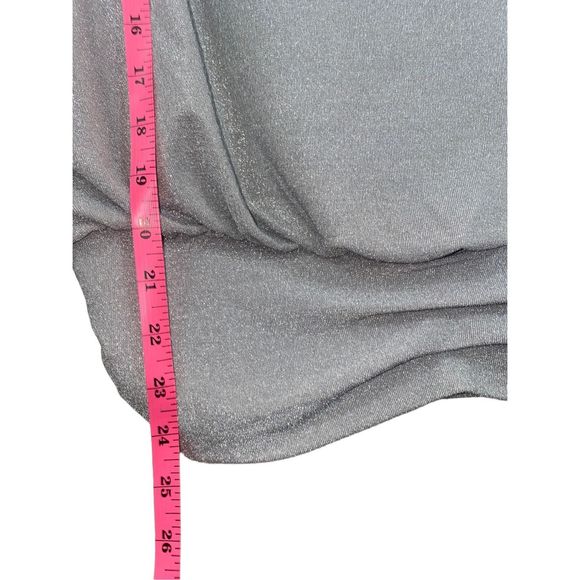 New Express Metallic Silver Short Sleeve Top L - Picture 9 of 9